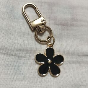 花のキーホルダー チャーム