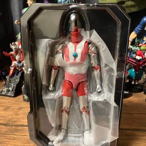 訳あり ジャンク品 真骨彫 真骨彫製法 ウルトラマン フィギュアーツ