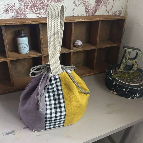 ハンドメイド 保冷バッグ 巾着 ランチバッグ お弁当バッグ