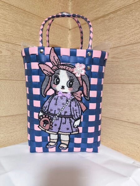 ウサギ刺繍柄のトートバッグ、ビーチバック、エコバッグ、弁当バック、入園バック等