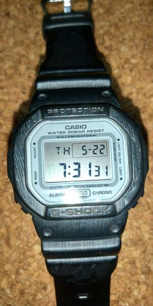 カシオ G-SHOCK DW5600BR