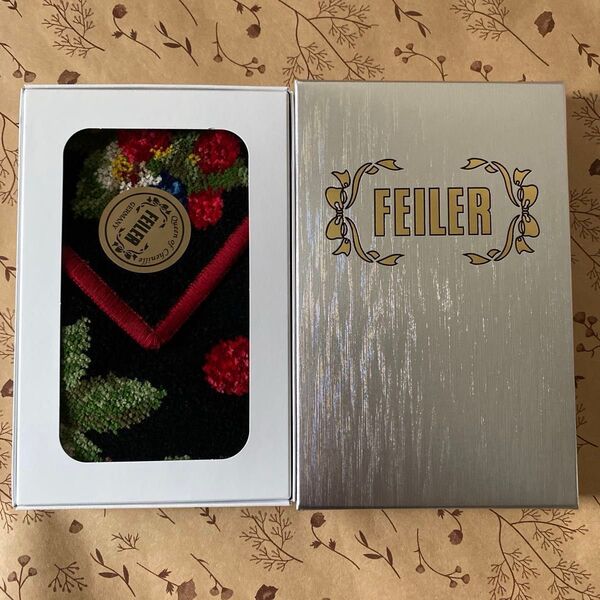 新品未使用 FEILER フェイラー タオルハンカチ ボージャルダン ベリー ブラック 箱入り