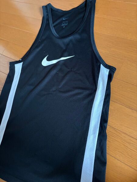 NIKE ナイキ DRI-FIT ブラック タンクトップ Sサイズ