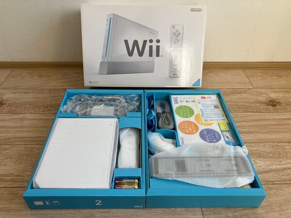 【新品・未使用】Nintendo Wii 白 ニンテンドー 任天堂