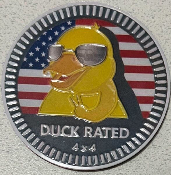 JeepDUCK RATED 4x4 アメリカ国旗メタルステッカー ワッペン