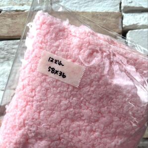 58×36㎝ はぎれ ピンク プードルボアファー 片面ボア生地