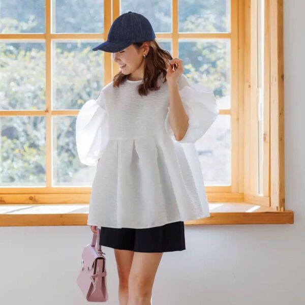 ★新品 未使用 bluelea Silky jacquard blouse ホワイト 完売品★