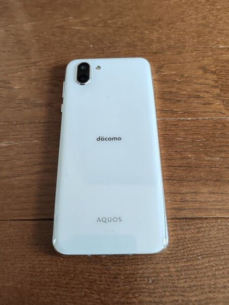 AQUOS R2 SH-03K SIMロック解除済み docomo