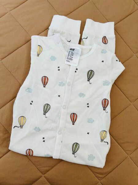 未使用!H&M ベビーパジャマ 気球柄 12-18M