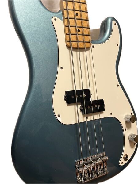Fender プレシジョンベース
