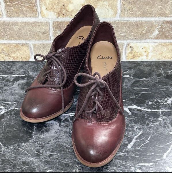 【720】Clarks Plus クラークス ブーティ レースアップ 型押し レザー 革靴 ドレスシューズ