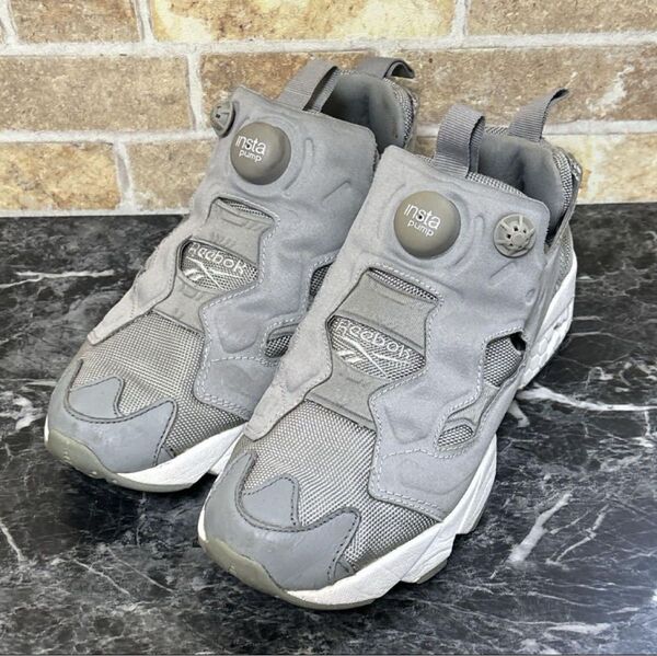 【351】Reebok スニーカー ポンプフューリー グレー リーボック インスタポンプフューリー シューズ