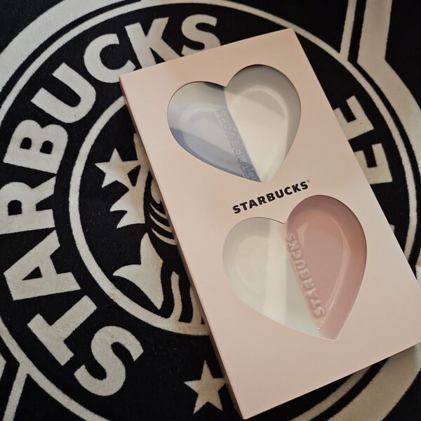 新品 未開封 STARBUCKS スターバックス ハート型 ミニプレートセット 2枚セット お皿 ロゴ入り