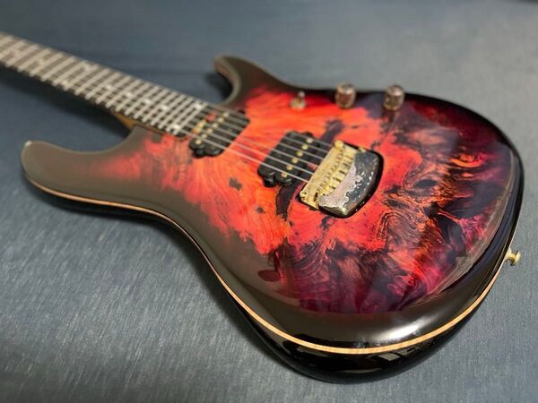 MUSICMAN Cutlass
