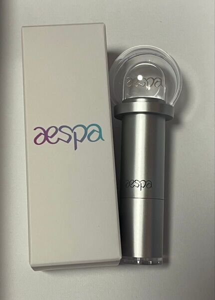 新品未使用 aespa ミニペンライト リップバーム ミニペンライトバーム アモーレパシフィック コラボ エスパ リップ SM公式