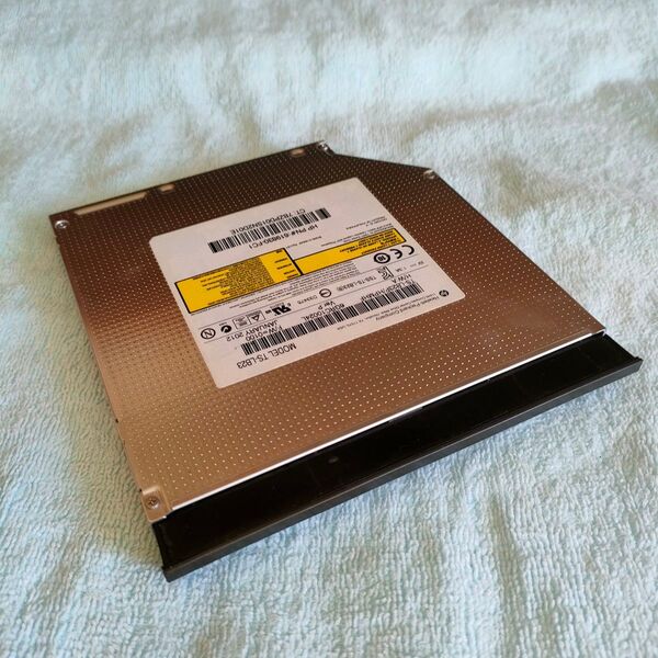 東芝サムスン スリム内臓 Blu-ray Multiドライブ TS-LB23 12.7mm SATA HPノートPC抜取り品