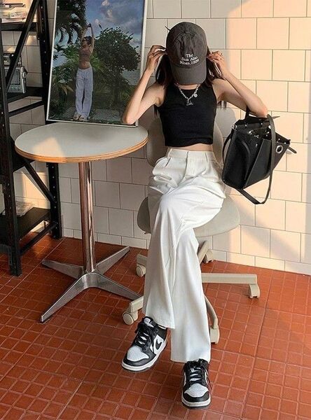 GRL タックセンタープレスストレートワイドパンツ XS