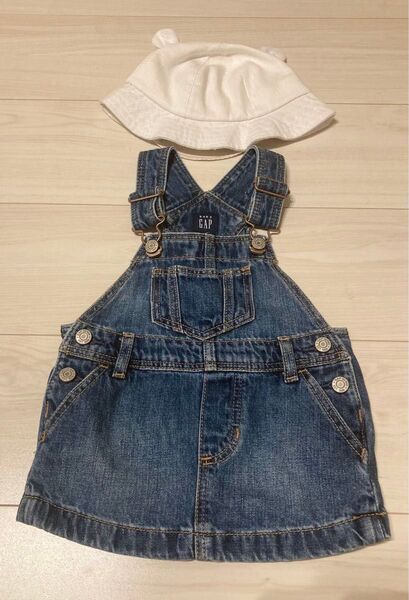 【baby GAP】デニムサロペットスカート 6-12month 70cm 【petit main】ベビー帽子 46cm セット