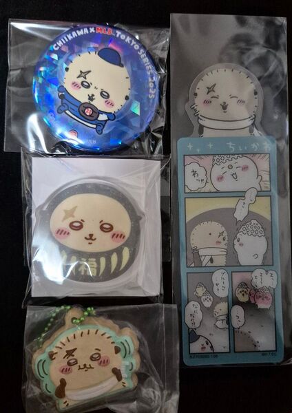 ちいかわ ラッコ先生 缶バッジ+キーホルダー+アクスタ+ブックマーカーset
