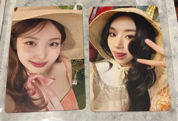 #TWICE5 ナヨン、チェヨントレカ&モモ、ダヒョン、サナの3ショットフォトカード