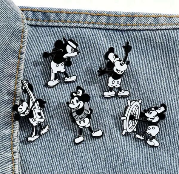ディズニー ピンバッジ ミッキーマウス 5個セット