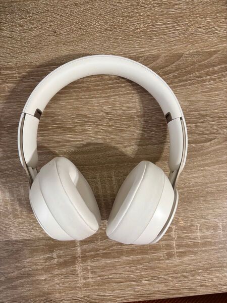 Beats Solo pro