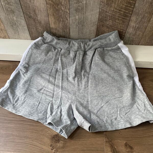 Gu 160 150 ショートパンツ 総ゴム キュロット ルームウェア ハーフパンツ パンツ ラインパンツ ショートパンツ