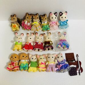 シルバニアファミリー まとめ売り ショコラウサギ シマリス チワワ トイプードル ヤギ シルクネコ チャコールネコ 男の子 女の子