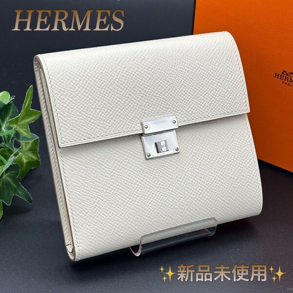 【未使用】定価29万 エルメス HERMES クリック12 コンパクトウォレット 三つ折り財布 クレ ホワイト レディース