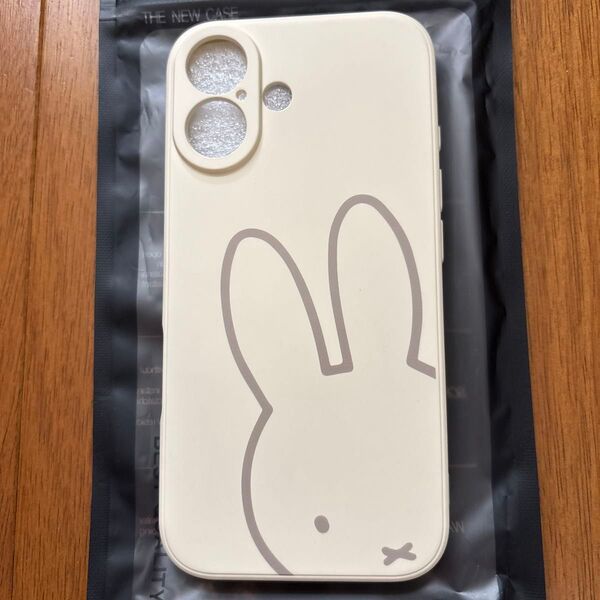 iPhone16ケース ミッフィー