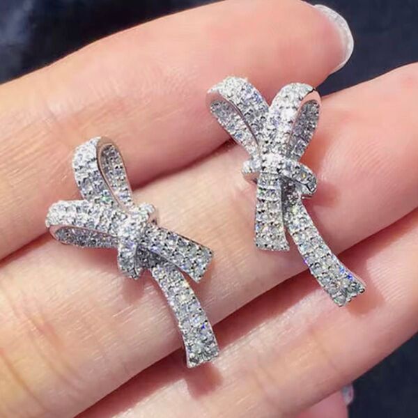 高級 CZ ダイヤモンド リボン パヴェ ピアス シルバー 高見え ジュエリー ブランド 結婚式 お呼ばれ キラキラ 高品質 上品