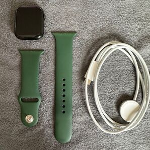 Apple Watch 45mm 7 本体 gpsモデル おまけ付き