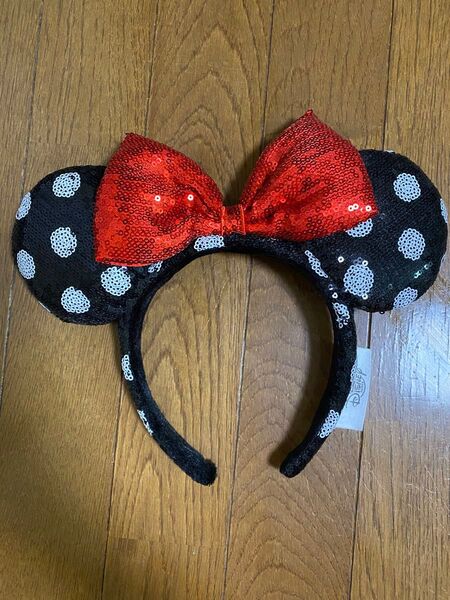 「美品」ディズニーカチューシャ ミニー 黒