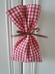  hand made * vanilla. pot-pourri * sachet * check pattern ( red )*2 piece set 