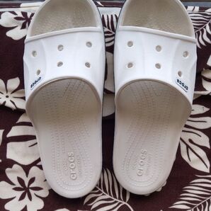 メンズcrocsサンダル バヤバンドスライド