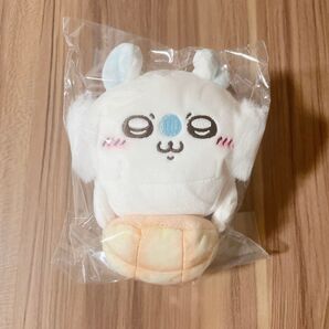 ちいかわ デスクトップから見守るひっかけぬいぐるみ メロンパン持ちモモンガ