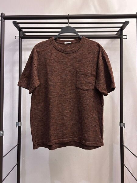 GU ジーユー Tシャツ クルーネック ブラウン ポケット 半袖 カットソー M