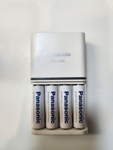 Panasonic パナソニック エネループ 充電器 充電池 BQ-CC85 単3×4本セット
