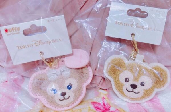 土日限定価格 ダッフィー シェリーメイ キーチェーン ディズニー