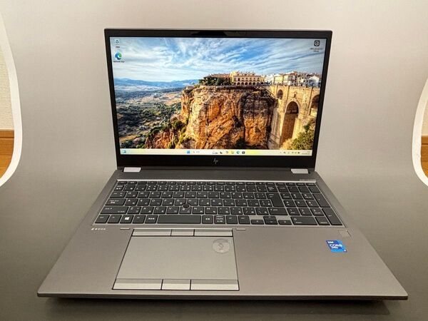 良品 HP ZBook Fury G8 i7-I7-11850H/メモリ32GB/SSD1TB/RTX3000/15.6FHD ②