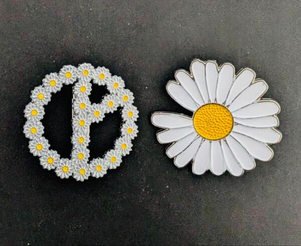 G-DRAGON ジヨン ジードラゴン ピンバッジ 雛菊 ブローチ 2個セット