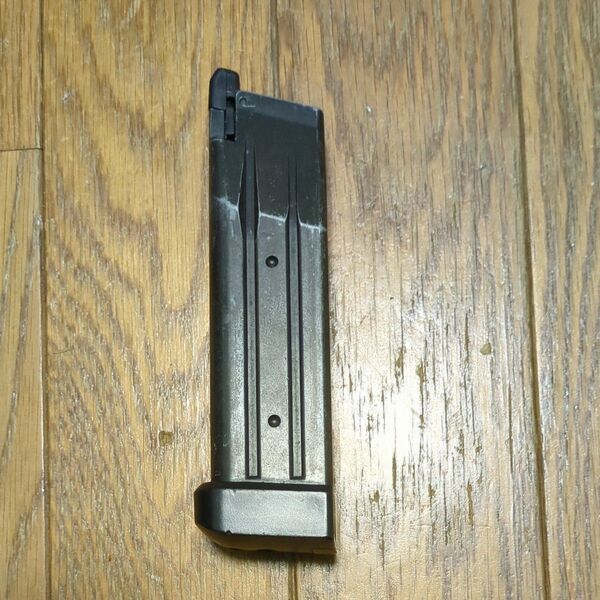 東京マルイ(TOKYO MARUI) No.15 ハイキャパ5.1スペアマガジン ガスブローバックガン用今のところガス漏れ無し管2