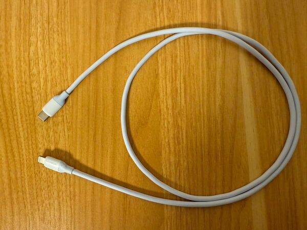 UGREEN usb-c lightningケーブル PD対応【MFi認証取得】 60W/3A シリコン素材採用(ブルー1M)