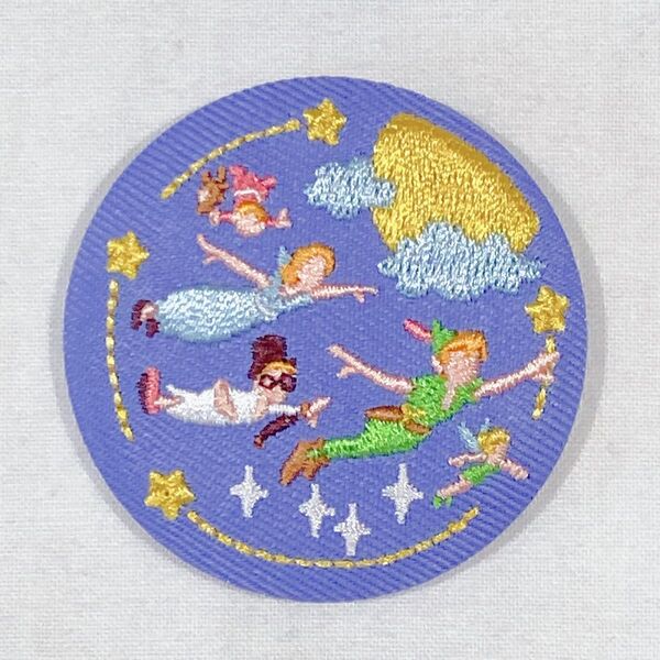 Disney ディズニー 刺繍缶バッジ BANDAI ピーター・パン no.1