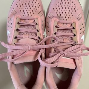 NIKE ランニングシューズ ピンク 24.5センチ