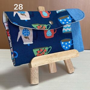 ハンドメイド コーヒーカップ柄 リメイクジーンズ 通帳ケース マルチポーチ