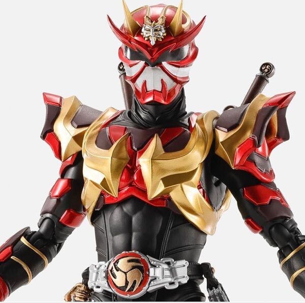 S H Figuarts 真骨彫製法 仮面ライダー装甲響鬼