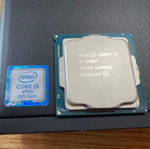 CPU intel Core i5 8500T 2.1Ghz. 6コア