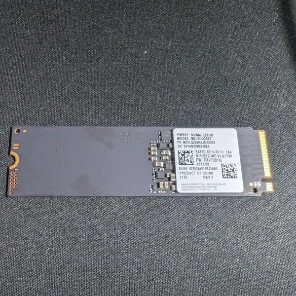 【2446時間】【834回】Samsung PM991 NVMe 256GB SSD MZ-VLQ2560 正常