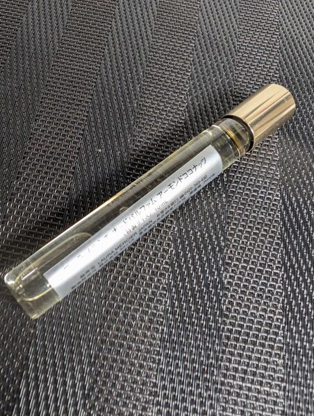 ローラメルシエ オードパルファム アーモンドココナッツミルク10ml ロールオン